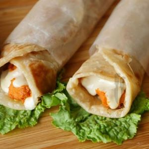 Chicken Mayo Roll With Cheese